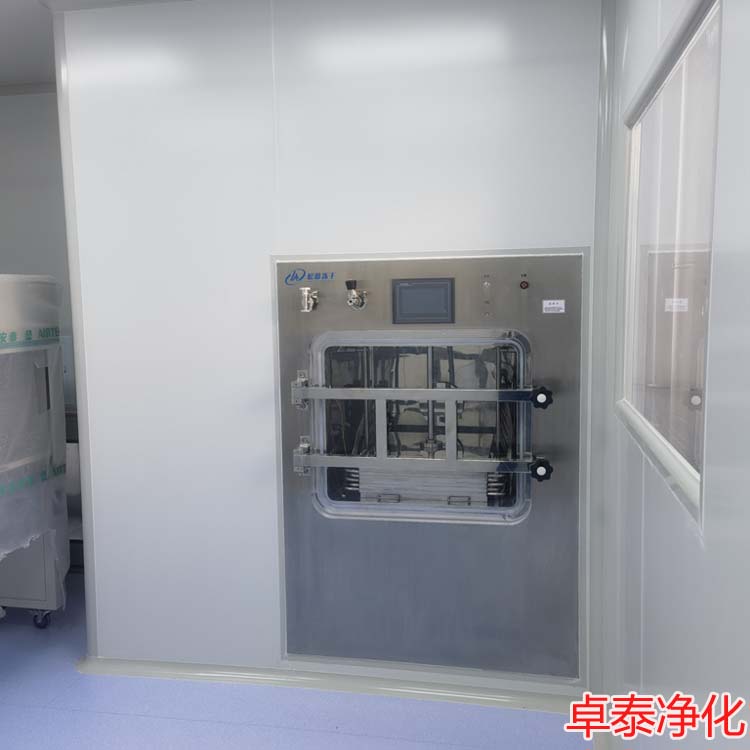 卓泰凈化分享萬級凈化車間施工現(xiàn)場圖，河北凈化車間施工建設(shè)廠家